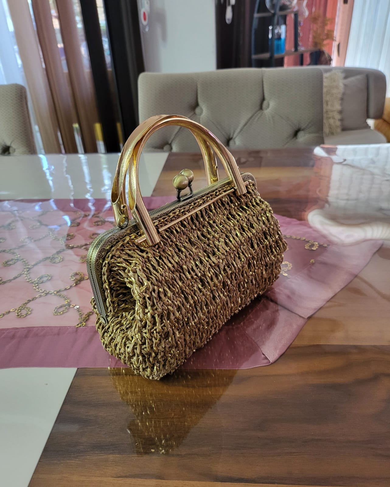 Solea Kulplu Çanta